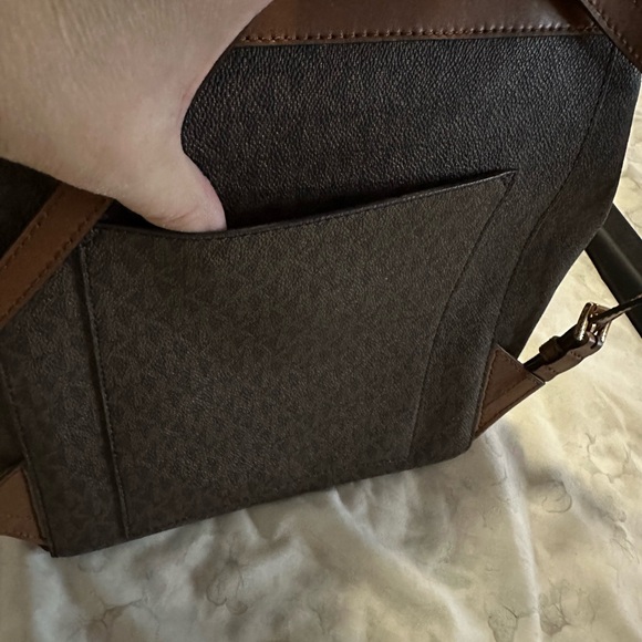 Michael Kors large backpack - Picture 5 of 8